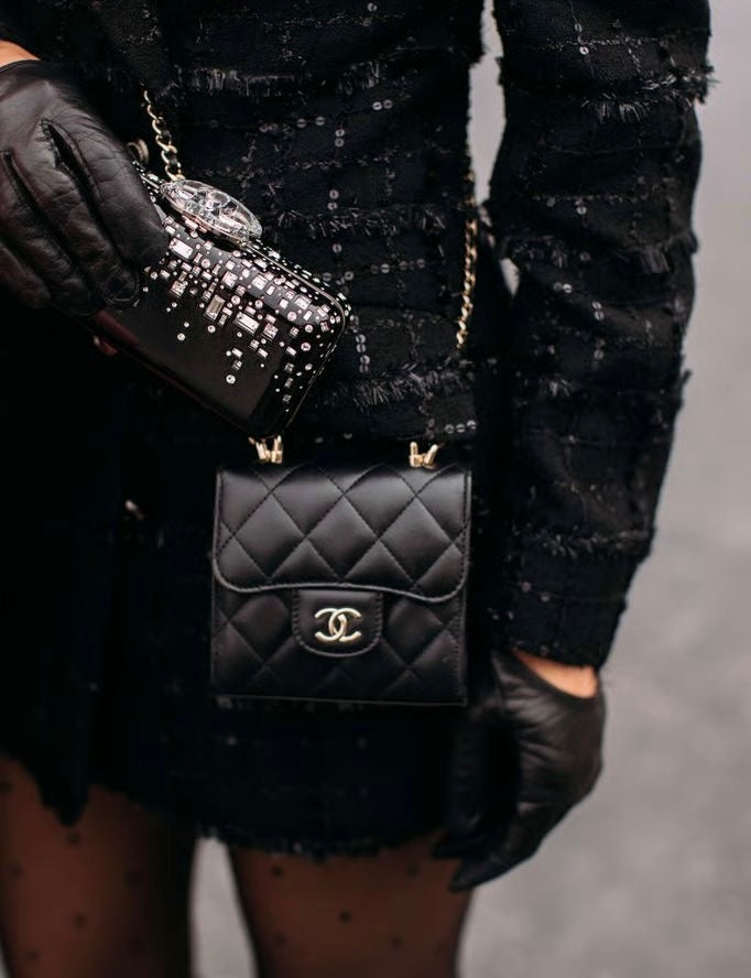 chanel mini bag