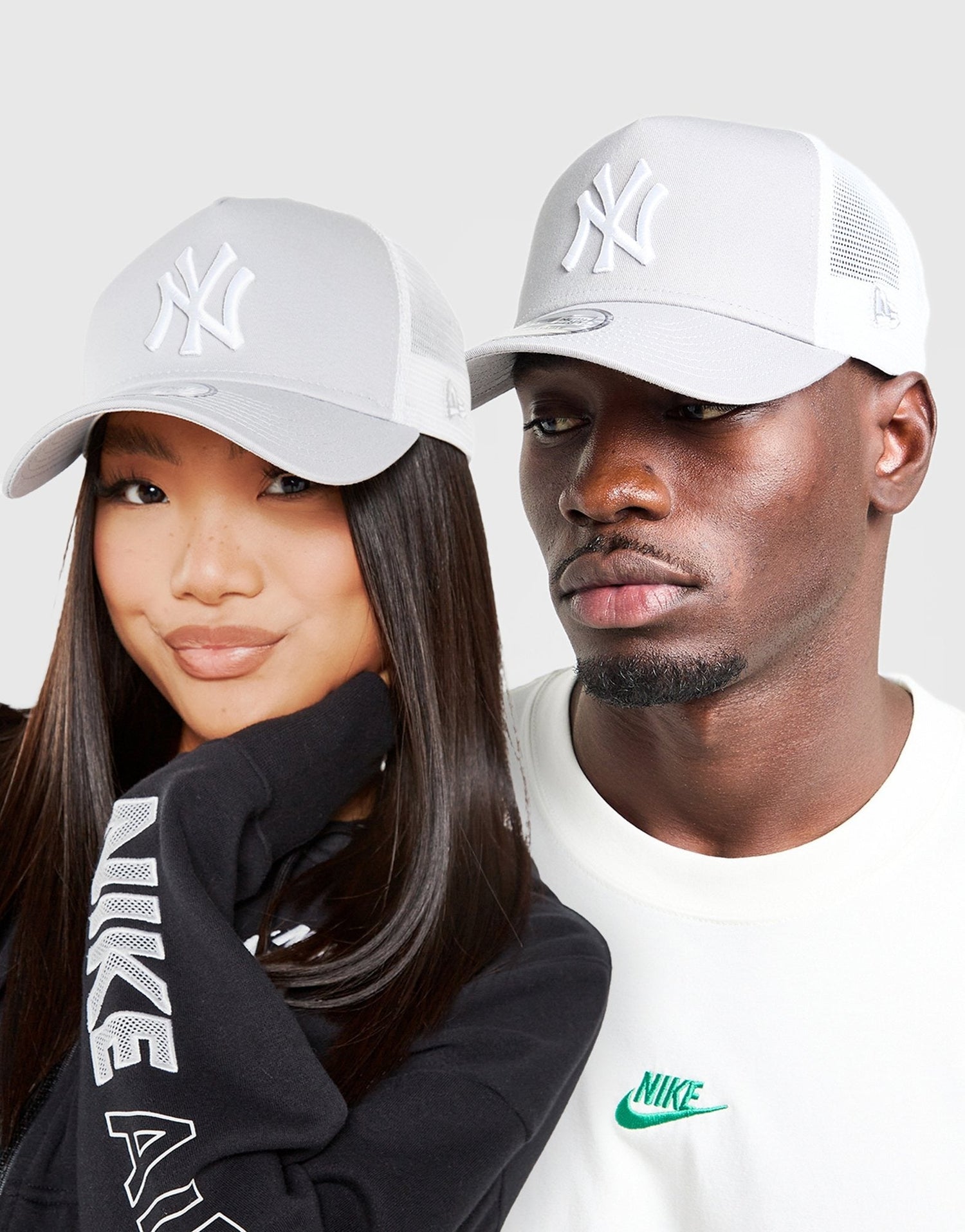 Caps