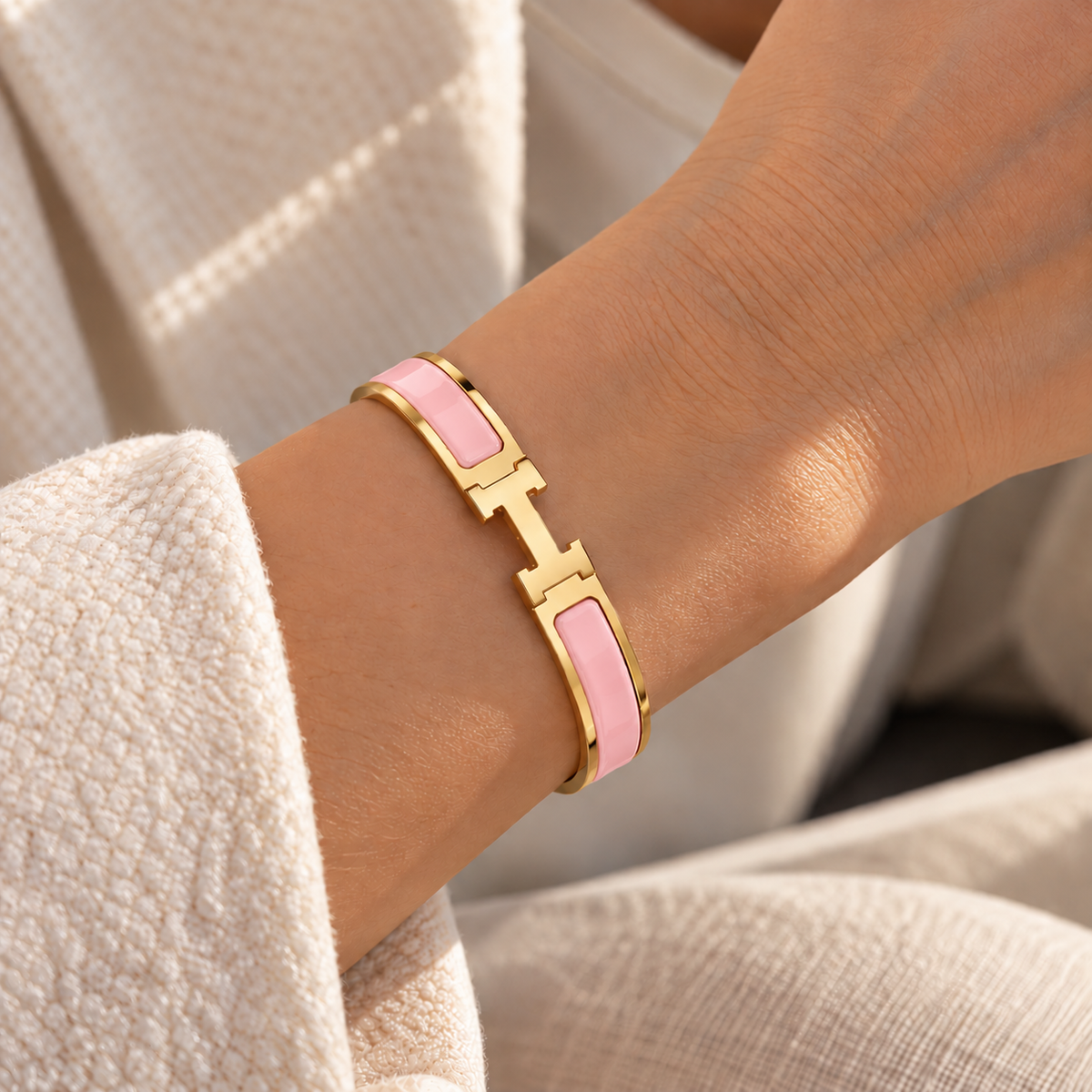 Hermès click H bracelet