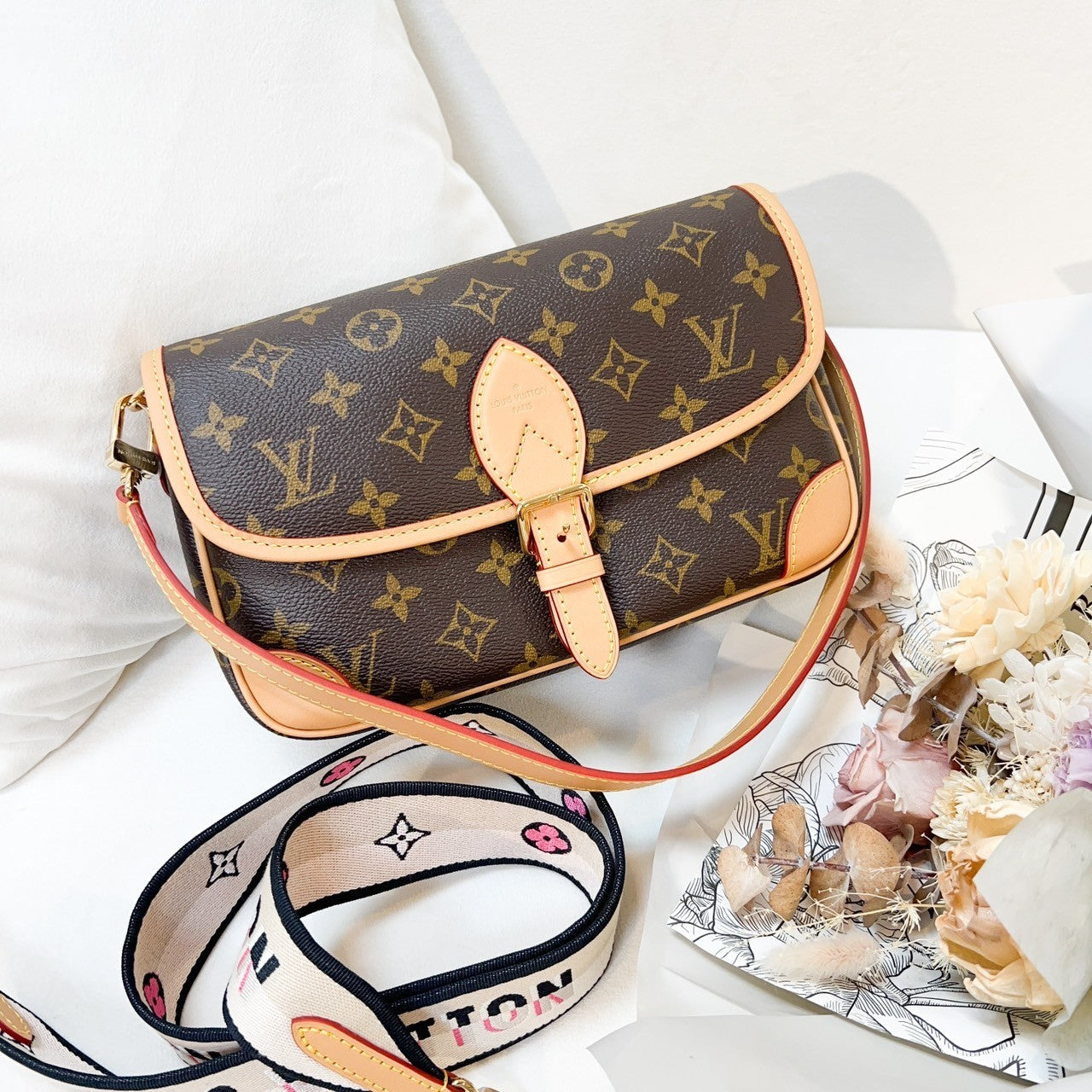 LOUIS VUITTON