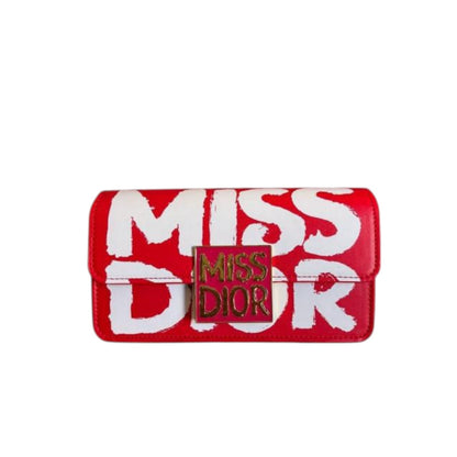 CHRISTIAN DIOR