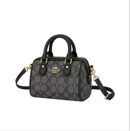 Coach (mini)